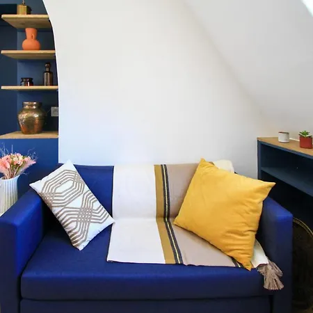 Charming 2-room 21m Comfort Sacre-coeur View