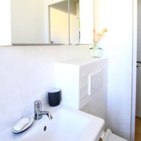 Charming 2-room 21m Comfort Sacre-coeur View * Paris